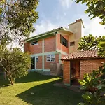 Linda Casa Proximo Ao Mar Na Praia Dos Ingleses