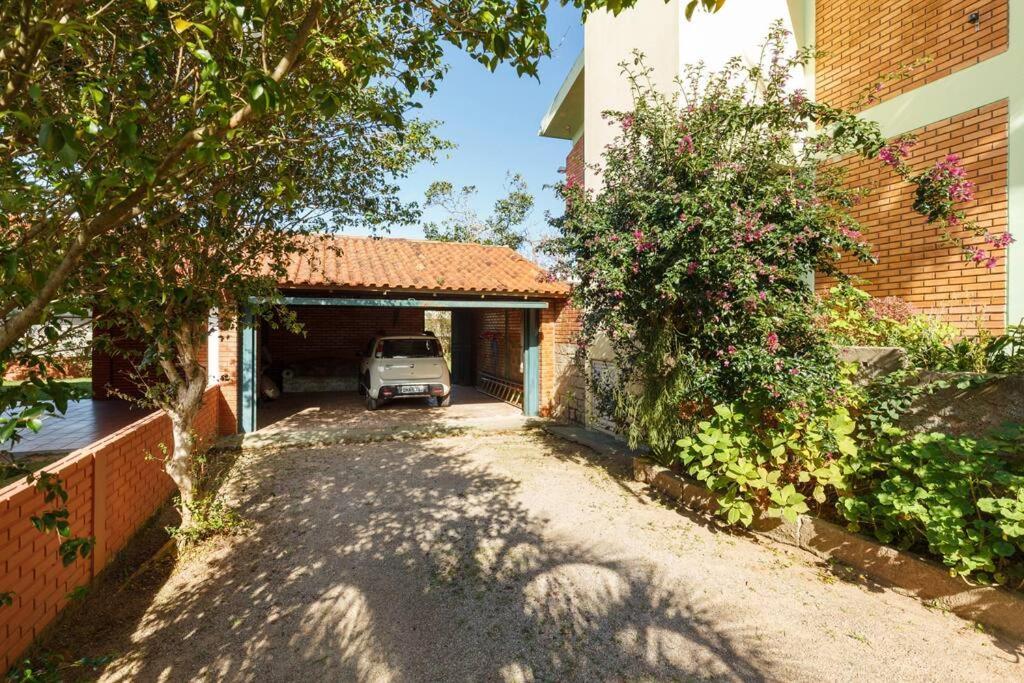 Casa de férias Linda Casa Proximo Ao Mar Na Dos Ingleses *